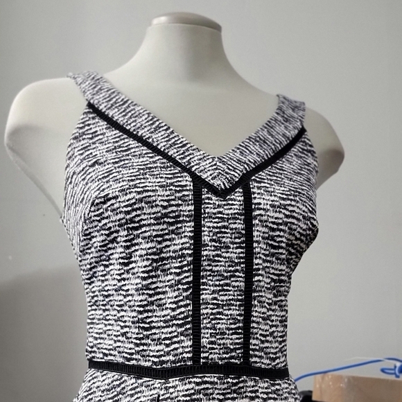 ❤️Mossimo Dress - Picture 3 of 12